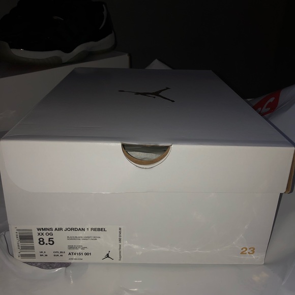 Jordan one rebels w size 8.5 men size 7 - Picture 4 of 5